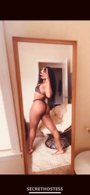 22 year old Escort in Suffolk VA outcall luxury massages