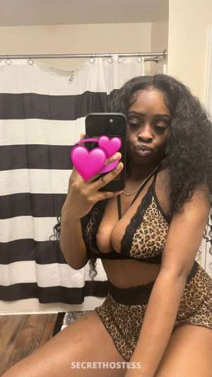24 year old Escort in Chesapeake VA 🧚💦🎡 WATERPARK WONDERLAND🎡💦 Petite 😋 Thick