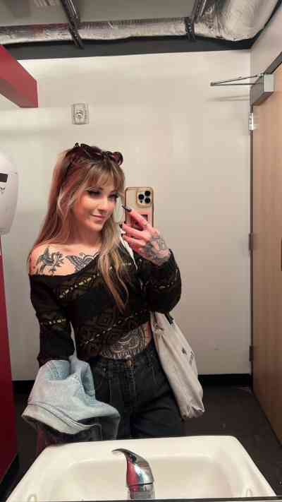 25 year old Escort in Woonsocket RI I'm Ready To Have Some Hot Fun, House Hotel And Motel 