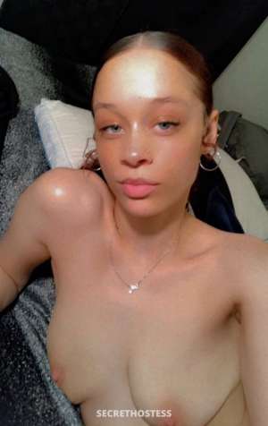 25 year old Escort in Southaven MS Hookup, Sex, Sells party 💊 🧊 ❄️favors and Weed