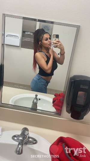 Light bright Caramel - Cum get this sweet treat 0 year old Escort in Arlington VA