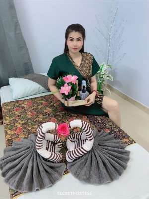 22 year old Asian Escort in Al Sohar New Lady, escort