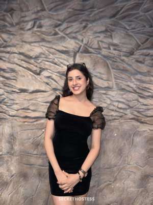 22 year old Indian Escort in Hyderabad Tripti, escort