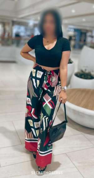 22 year old Indian Escort in Hyderabad Somya Indipendent cam show &amp; real meet, escort