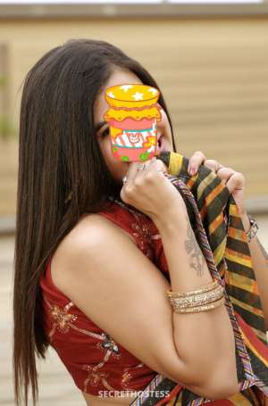 22 year old Indian Escort in Pune Vidhi in pune 914//5593//030massage, masseuse