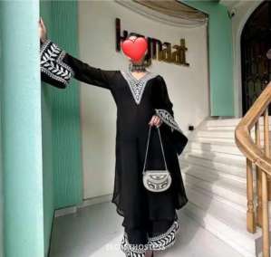 23 year old Asian Escort in Hyderabad Anamika Private Expression of Elegance, escort
