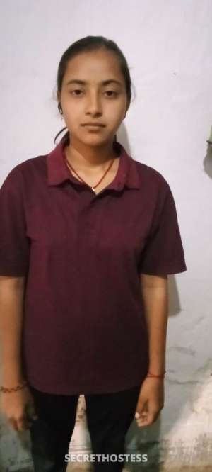 23 year old Indian Escort in Hyderabad Riya Cam and Meet Service, escort