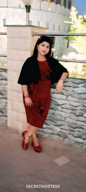 25 year old Indian Escort in Hyderabad I Am Independent Modal Reel Meet, escort