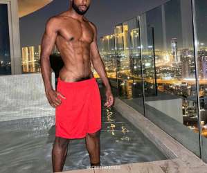 28 year old Brazilian Escort in Barcelona Latin Man., Male escort