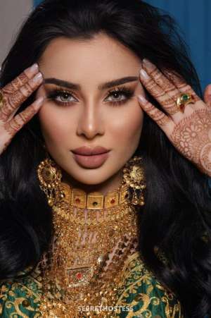 22 year old Escort in Jeddah Laura, escort