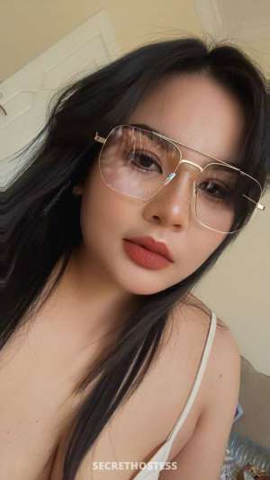 32 year old Asian Escort in Doha Lyn .. anal, Male escort