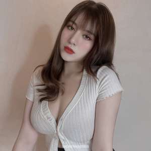 23 year old French Escort in Dammam Sulya, masseuse