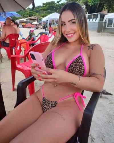 29 year old Latino Escort in Milan Available to fuck right away