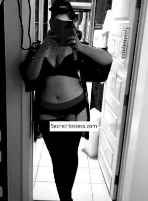 32 year old Caucasian Escort in Canberra Isabella