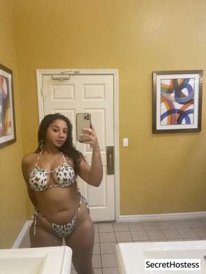 Escort model IZABELLA, Milwaukee 24 year old Escort in Milwaukee WI