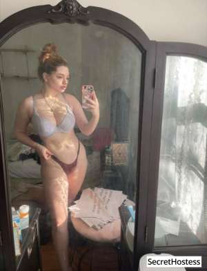 28 year old Escort in Montreal Escort model Veronica, Montreal
