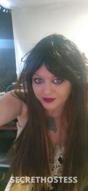 33 year old Escort in Tacoma WA Busty Deep throat sloppy wet Queen