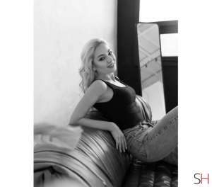 27 year old Russian Escort in London ..BARBIE SEXY RUSSIAN.., Independent