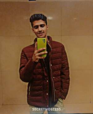 22 year old Indian Escort in Jaipur Harry, Male escort
