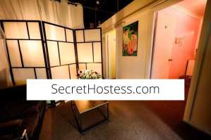 0 year old Japanese Escort in Palm Beach Japanese Massage