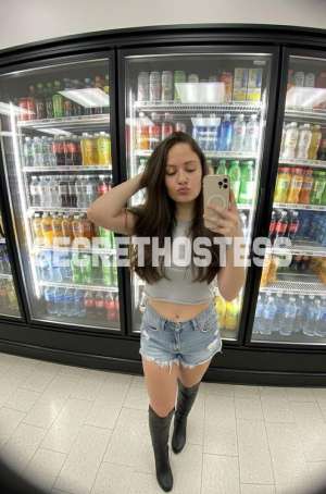 25 year old Escort in Albany NY Katrina