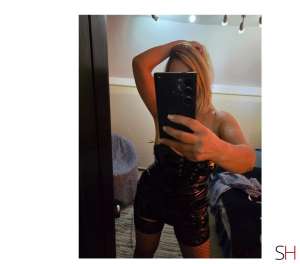 38 year old Latino Escort in Exeter Massage and Strap-on EX4, Independent