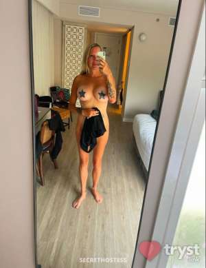 0 year old Escort in Rochester NY Naughty Nikki - The naughty blonde next door