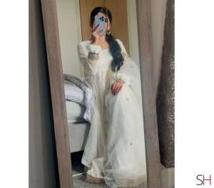 Zahyra 22Yrs Old Escort Slough Image - 1