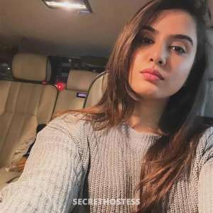 21 year old Escort in Hyderabad ꧁Ruchika꧂, escort