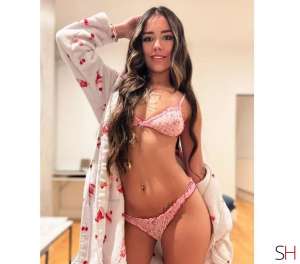 21Yrs Old Escort Leicester Image - 3