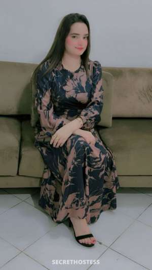 22 year old Indian Escort in Abu Dhabi Payal Indian Model, escort