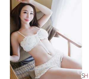 23 year old Asian Escort in London BRAND NEW.SUPER SEXY JAPANESE ESCORT .E11, Agency
