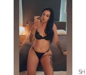 24 year old Latino Escort in Warwick Warwickshire NO RUSH.OPEN MINDED .BEST GFE&amp;PARTY, Independent