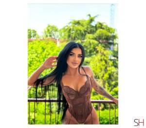 26 year old Latino Escort in Brighton East Sussex Nelly very sort in brighton, Independent