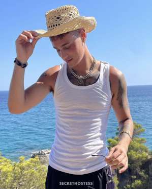 25 year old Latino Escort in Barcelona Pablo, Male escort