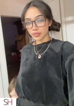 23 year old Escort in Winnipeg New petite ready to please in everyway