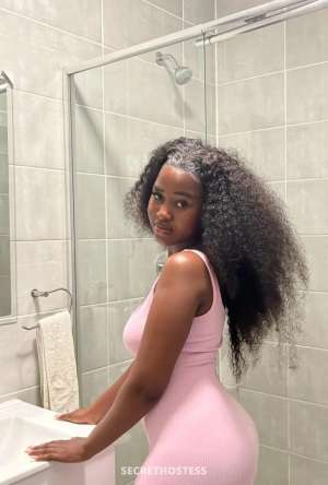 24 year old African Escort in Gurgaon African Janet +91//868193//7426, escort