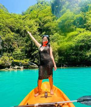 I'm Daphne Manila, escort 23 year old Escort in Makati City