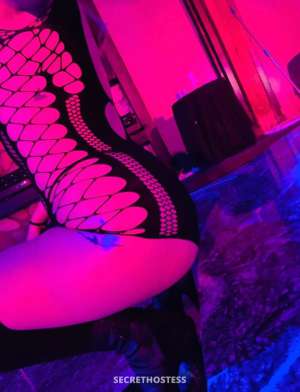 24 year old Escort in Phoenix AZ Lucy sexy latina new in city, available 24/7 disponible 24/7
