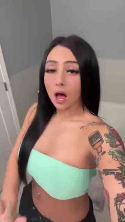 26 year old Escort in Cádiz I’m available to fulfill all your fantasies. Add me on 