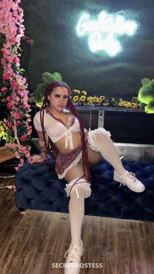 22 year old Escort in Pierre SD i want something tastey in my mouth babe