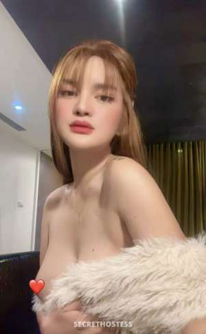 24 year old American Escort in Manila Sexy Yumi Cheng, escort