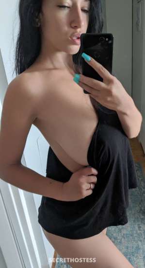 Ariel, escort 27 year old Escort in Bolton