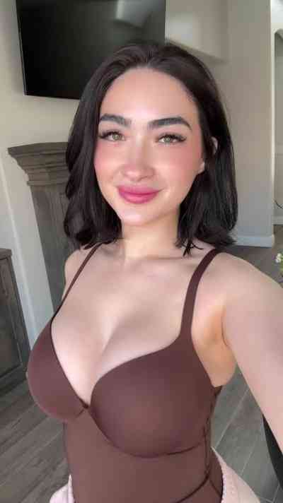 26 year old Escort in Torremolinos Text me up on...... telegram:@fekyle imessage:mellysandralee