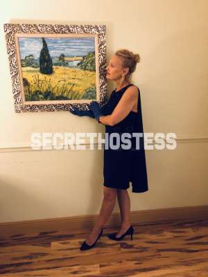 57 year old Caucasian Escort in Chicago IL Catherine
