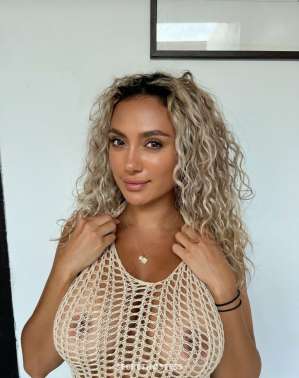 Alys oakley 25Yrs Old Escort Size 12 165CM Tall Québec Image - 5