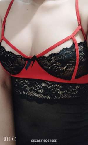 25 year old Asian Escort in Jakarta Queen Massage Resident, escort