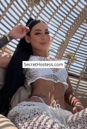 22 year old Latin Escort in Valencia Cristal, Independent