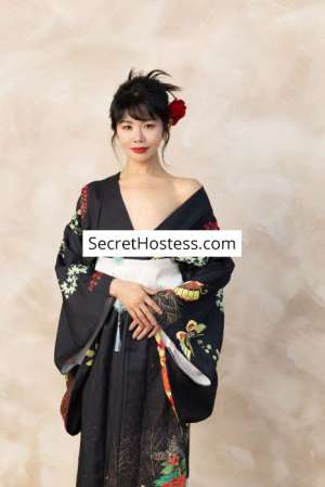 Feng Shui, Agency 21 year old Escort in Marbella