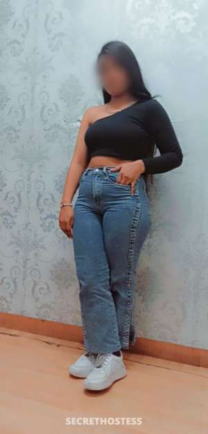 21 year old Indian Escort in New Delhi Simran Independent High Profile, escort